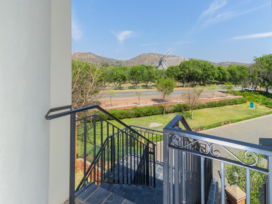 To Let 3 Bedroom Property for Rent in Landsmeer Residential Estate North West